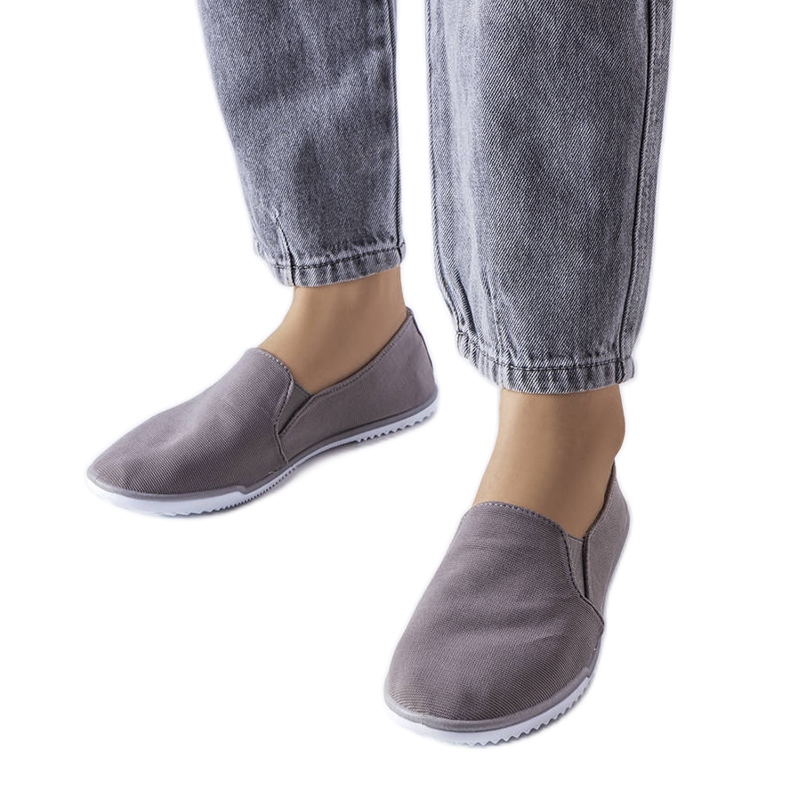 Šedé elastické tenisky od Gaulin šedá