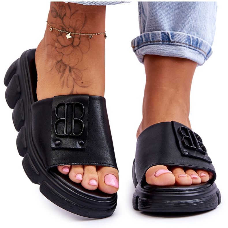 Vinceza Dámské pantofle na platformě s ozdobou Black Monroe černá