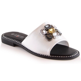 Dámské ploché pohodlné bílé pantofle se zirkony S.Barski Kv 2775-31 bílý