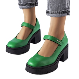 BM Zelené kožené lodičky od Karino zelený