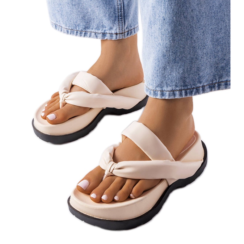 PA1 Béžové skluzavky na platformě od Lachapelle béžový