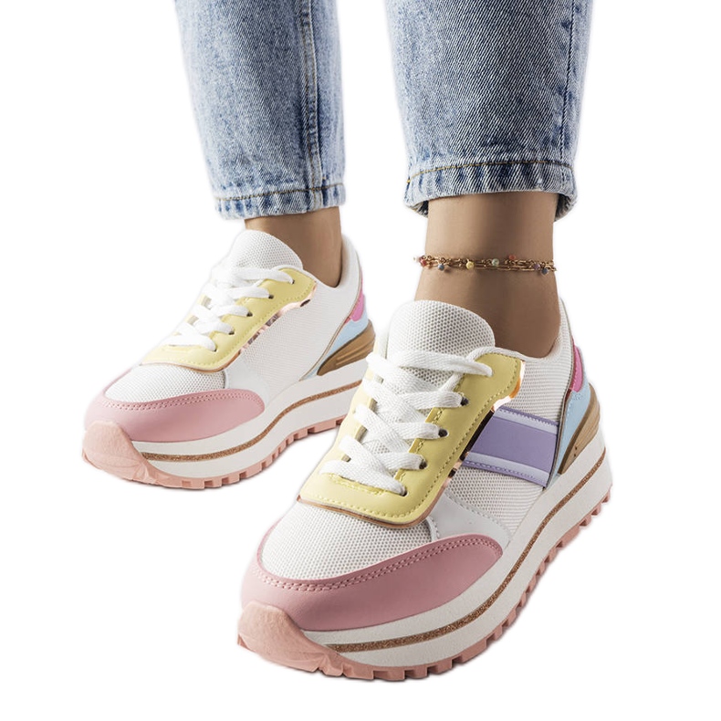 Růžové tenisky se třpytivými vsadkami od Lang růžový