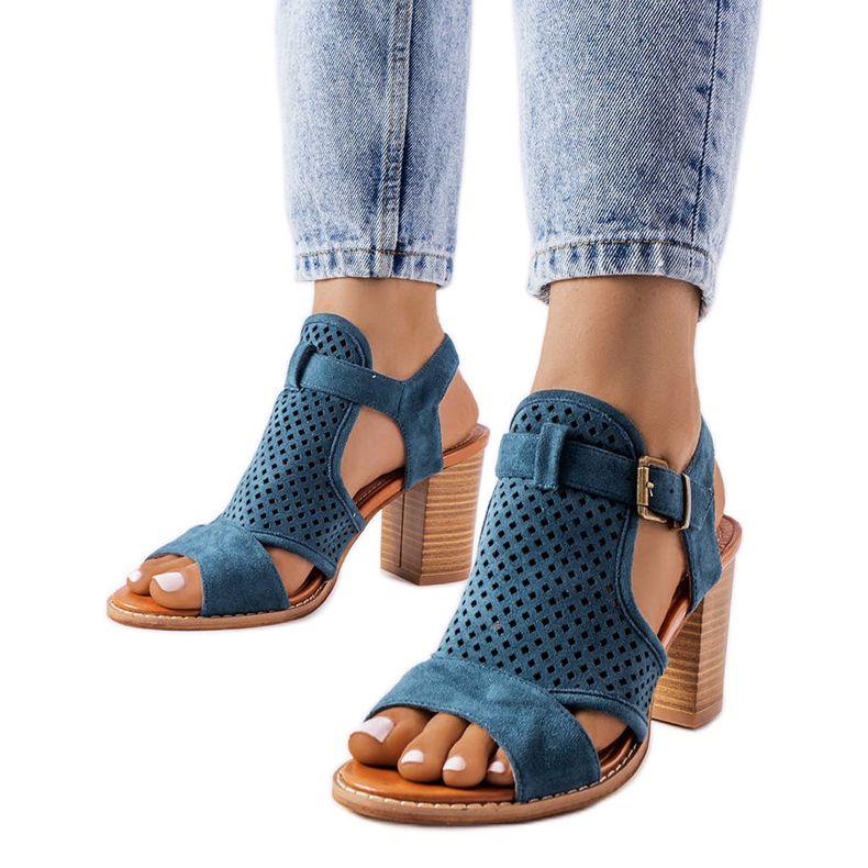 Evento Prolamované sandály od Courtois modrý Evento Prolamované sandály od Courtois modrý