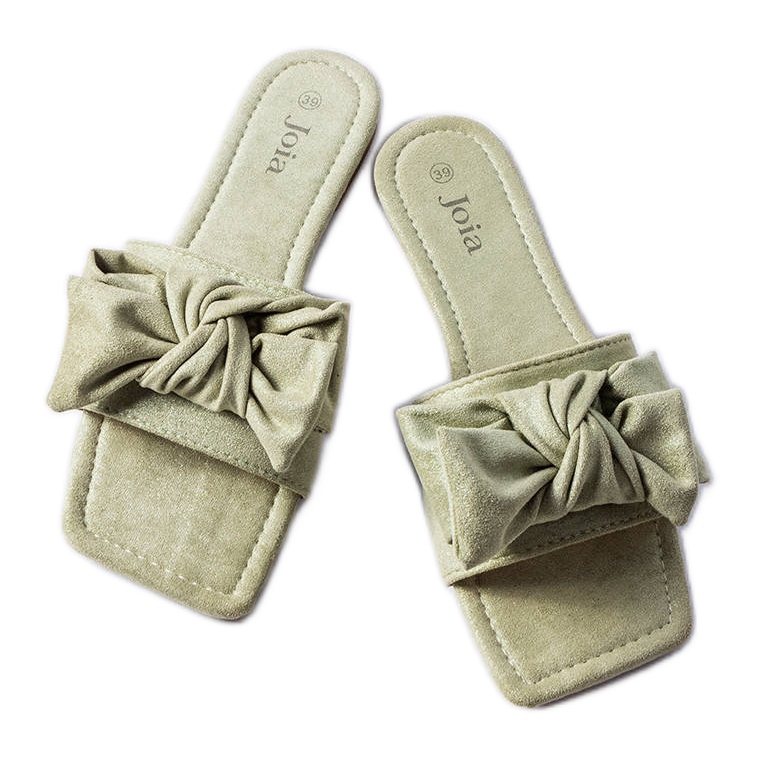 Zelené elegantní slidery s mašlí od Thériault zelená