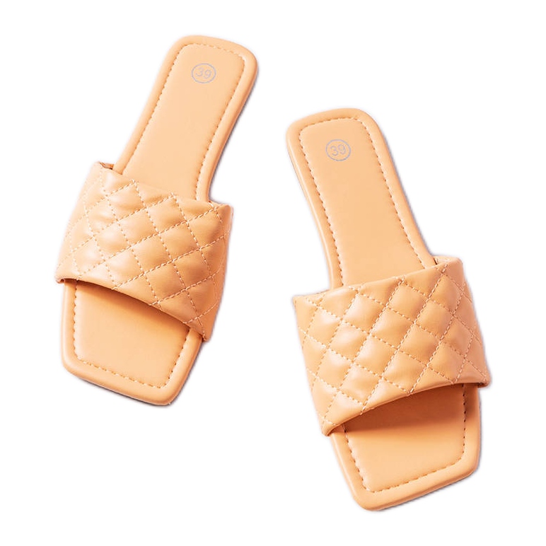 Oranžové prošívané pantofle od Labrie oranžový Oranžové prošívané pantofle od Labrie oranžový