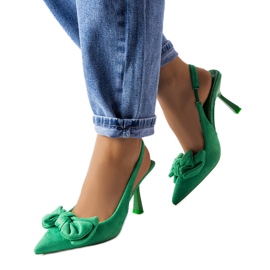 Zelené špendlíky s mašlí od Olengo zelený