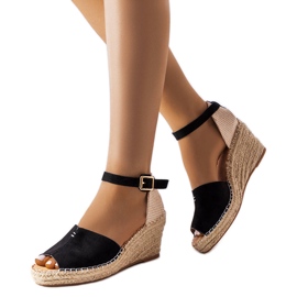 BM Černé espadrilky na klínku od Lauderdale černý