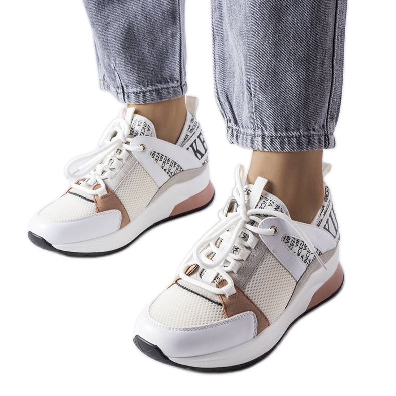 Venezia Bílé a růžové tenisky od Vinceze bílý Venezia Bílé a růžové tenisky od Vinceze bílý