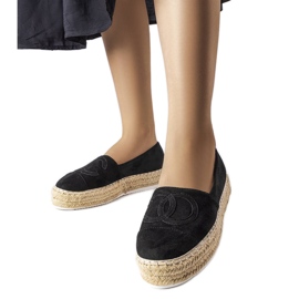 Černé espadrilky na platformě od Beaudry černý