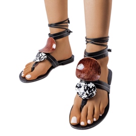 Černé ozdobné sandály Moines černý