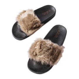 Béžové pantofle s kožíškem z Genevre béžový