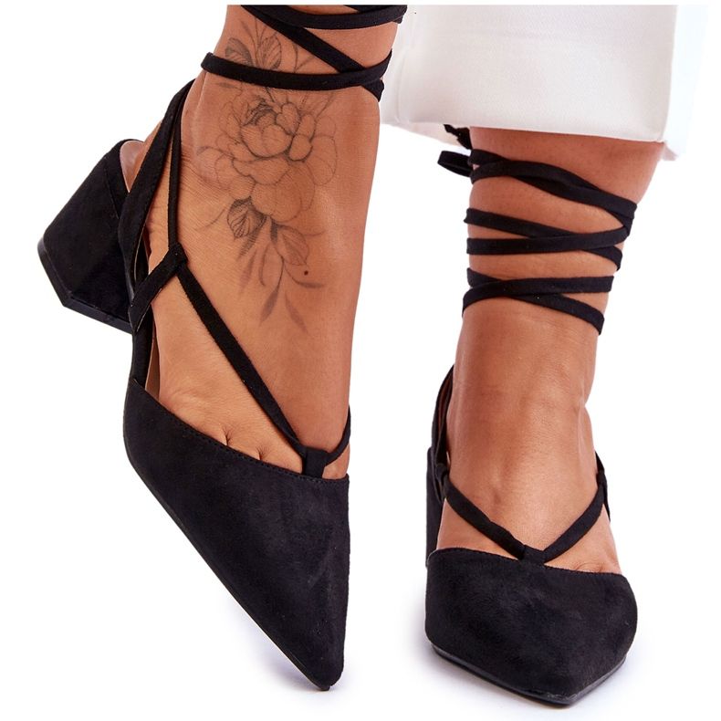 PG1 Černé lodičky Carlotte s uzlíkem na nízkém podpatku černá