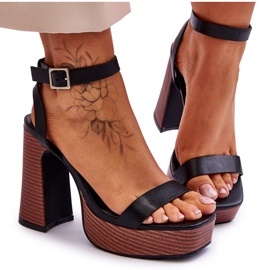 Kožené Sandály Na Robustní černé Platformě Marina černý