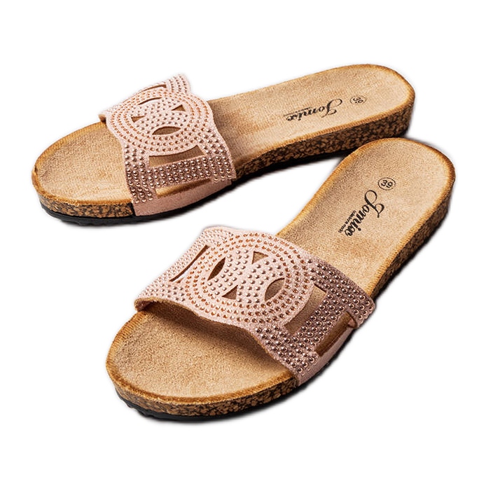 Růžové skluzavky zdobené tryskami Lagacé růžový