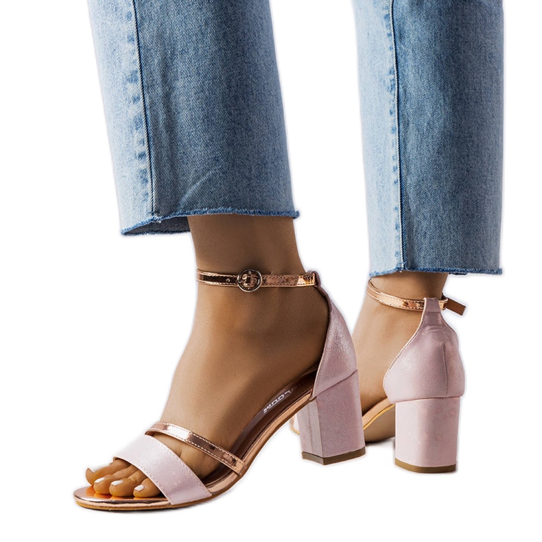 Růžové a zlaté sandály Tetradi block růžový