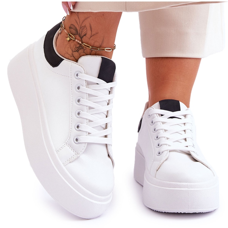 Sportovní Boty Na Masivní Platformě Bílé A černé Boneti bílý