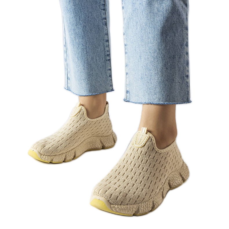 Světle béžové sportovní slip-on tenisky od Obenor béžový