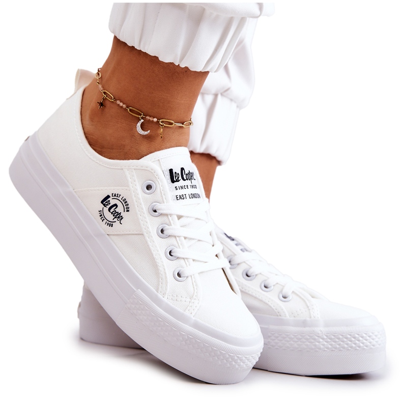 Tenisky na Lee Cooper LCW-22-31-0837L White Platform bílý