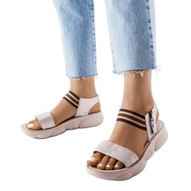 Béžové metalické sportovní sandály od Parsipu béžový