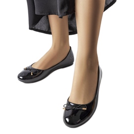 Černé lakované baleríny Lakewood černý