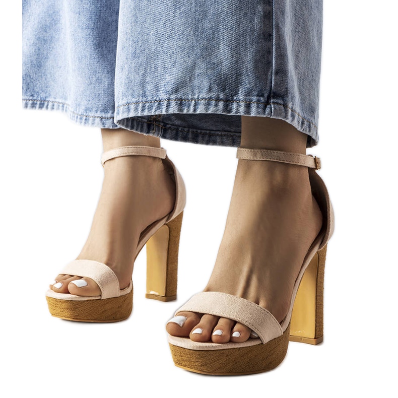 Inna Béžové sandály na vysokém podpatku značky Selsa béžový