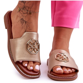 Dámské klasické sandály na plochém podpatku Golden Larotte zlatý