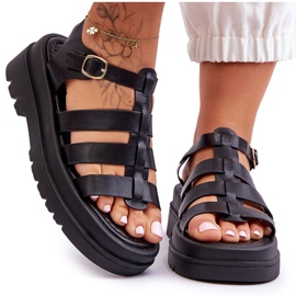 Kožené Sandály S černými pásky Colet