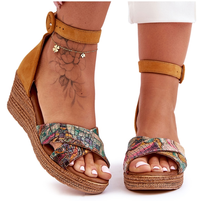 Maciejka Semišové sandály na klínku 04565-43 Orange oranžový