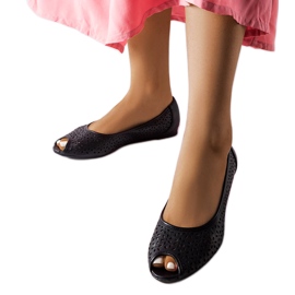 Černé prolamované baleríny od Lafondu černý