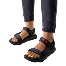 Černé sandály Lee Cooper LCW-23-34-1695L černý