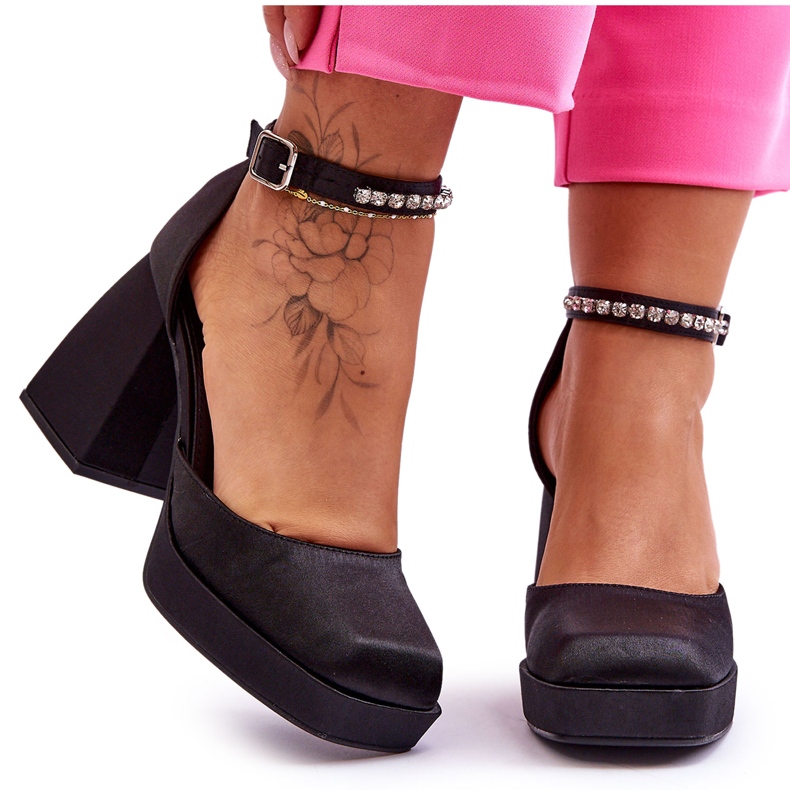 Módní lodičky na masivních podpatcích se zirkony Black Adel černá