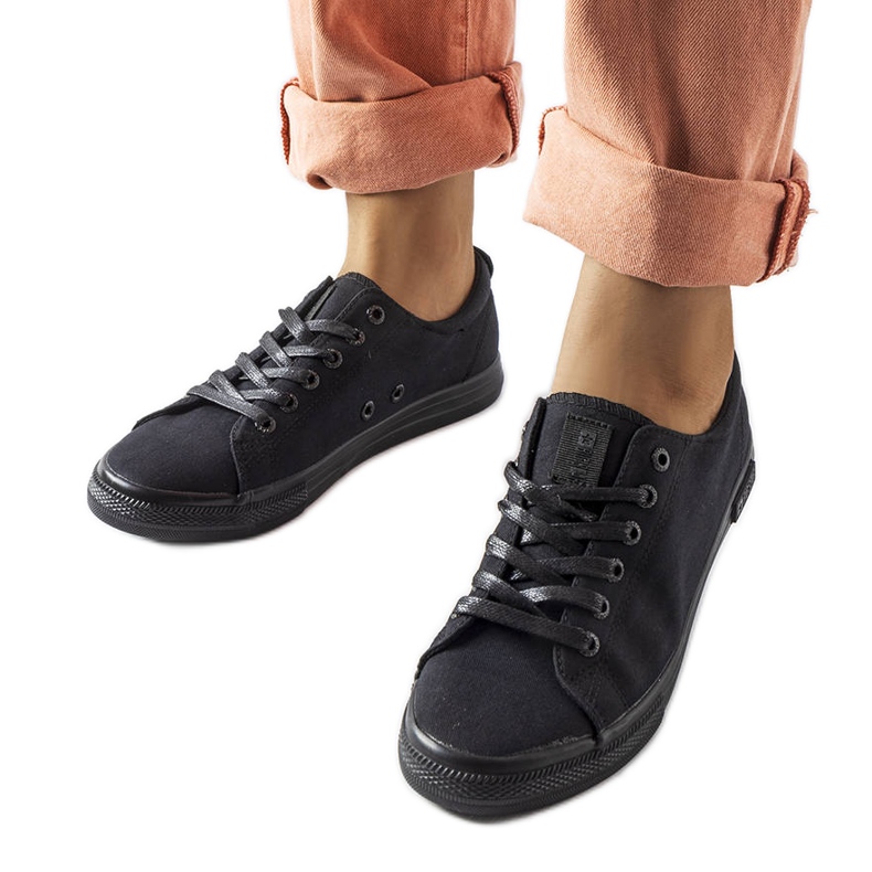 Černé tenisky Big Star LL274057 černá