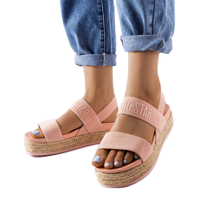 Růžové sandály na platformě od Big Star LL274859 růžový