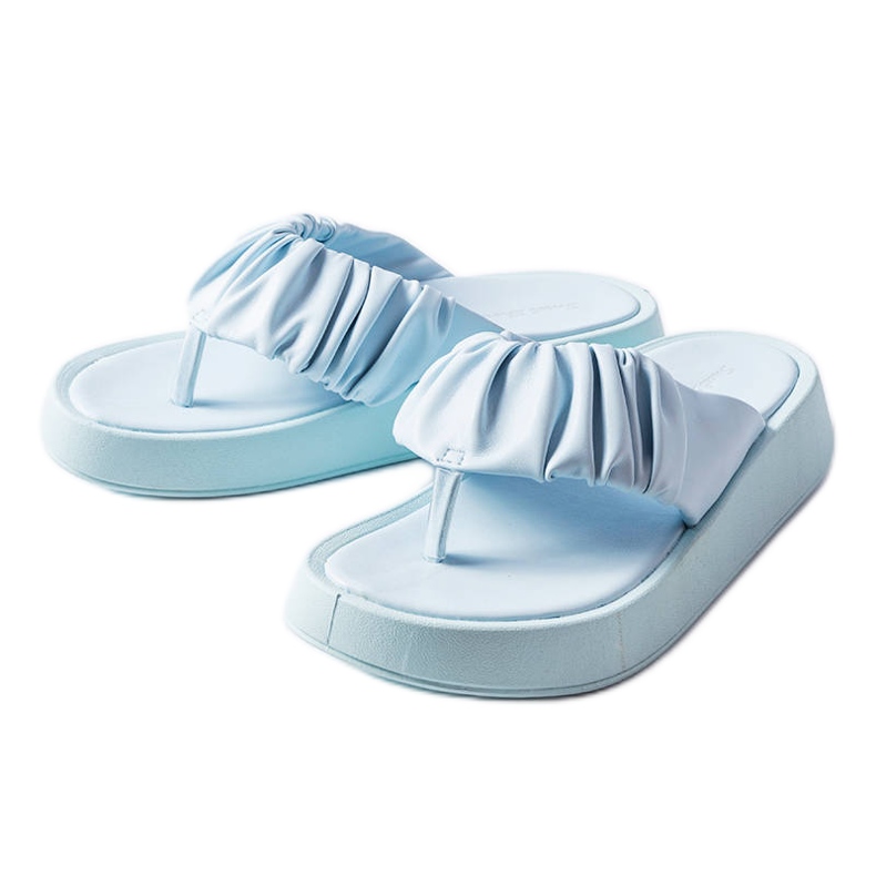 Modré volánkové žabky modrý