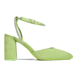 Zelené semišové lodičky na otevřeném podpatku od Shelovet zelená