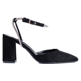 Černé semišové lodičky na podpatku značky Shelovet černá