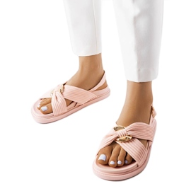 Růžové ploché sandály značky Lucchesi růžový