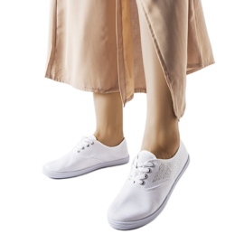 Bílé tenisky s kamínky od Godfrey bílý