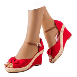 Červené klínové espadrilky od Fayme červený