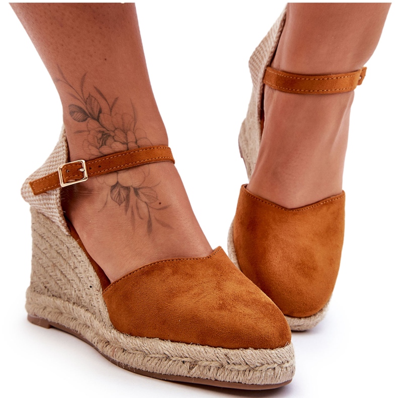 Semišové sandály na klínu Brown Selfoss hnědý