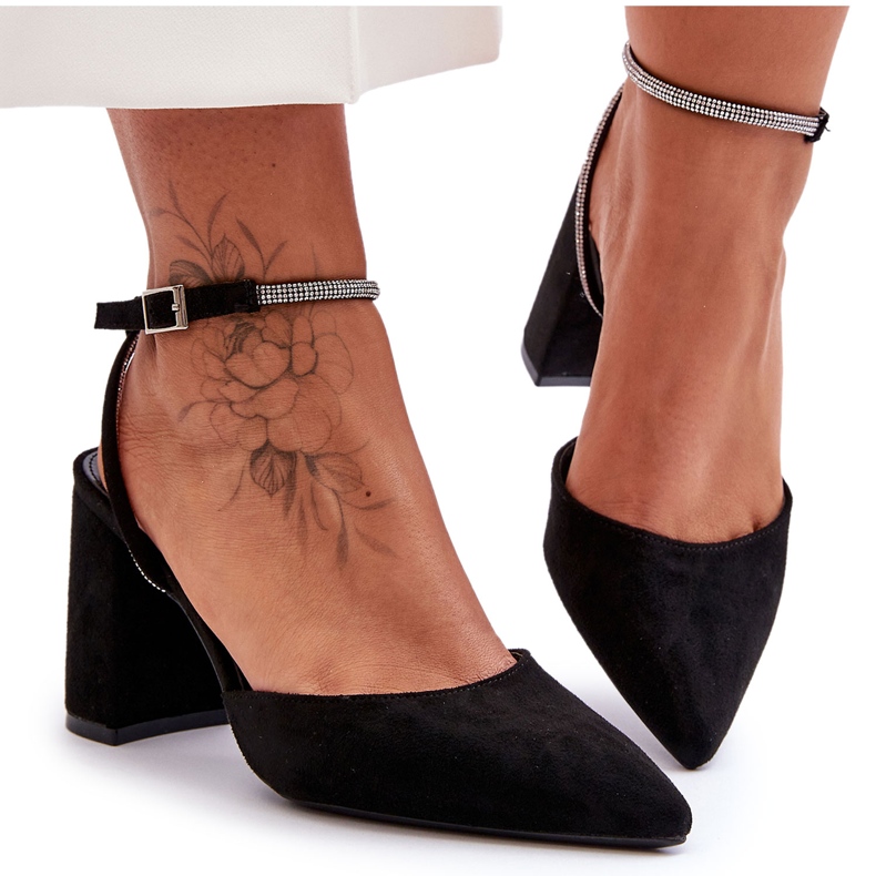 PG1 Semišové lodičky S Ozdobným Páskem Černá Lirosa