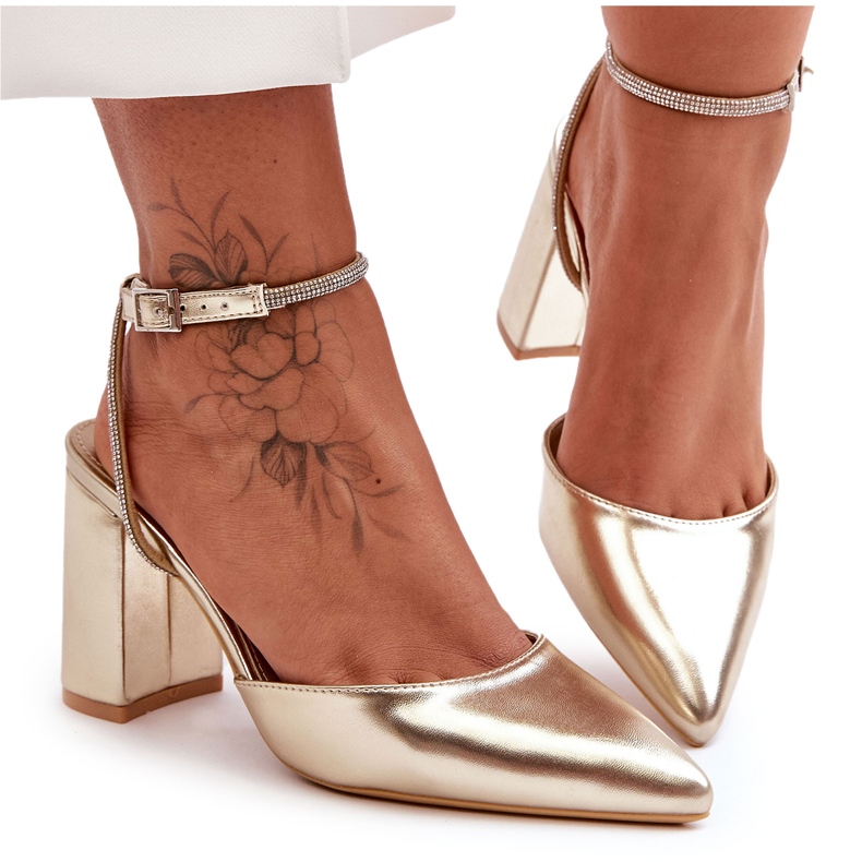 Kožené lodičky S Ozdobným Páskem Zlatá Lirosa zlatý