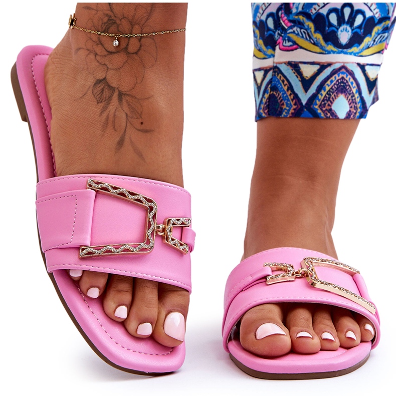 Dámské klasické pantofle s růžovým působivým zdobením