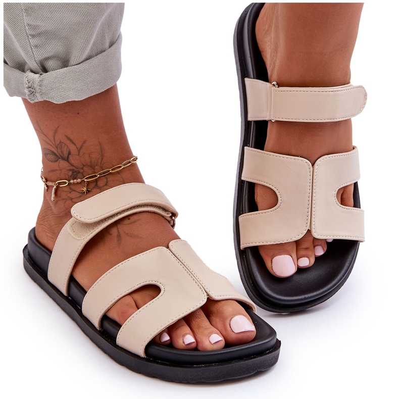 Kožené klasické dámské pantofle na suchý zip Béžová Amedon béžový