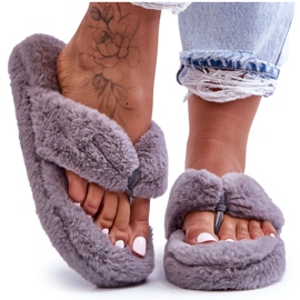 Dámské kožešinové pantofle šedé šedá