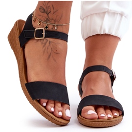 Klasické sandály na nízkém klínu černé Arya černá