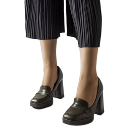 Tmavě zelené lodičky od Inès zelený