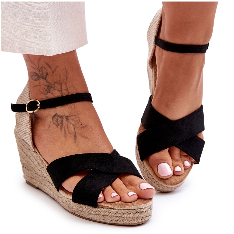 Dámské semišové sandály na pleteném klínu černá Tessa