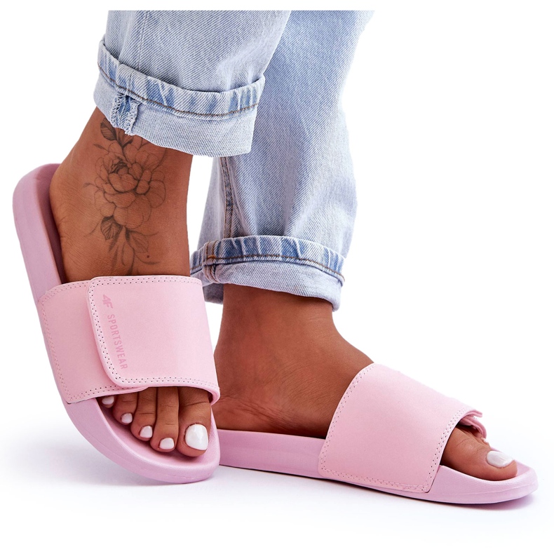 Dámské pantofle 4F 4FSS23FFLIF070-56S růžové růžový Dámské pantofle 4F 4FSS23FFLIF070-56S růžové růžový