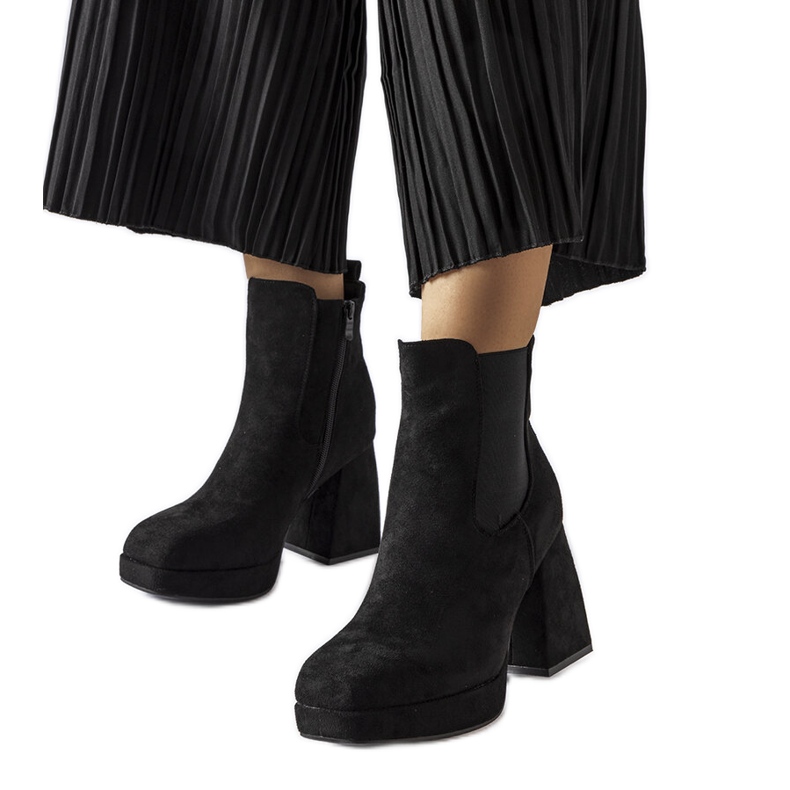 Provinční černé eko-semišové boty černá